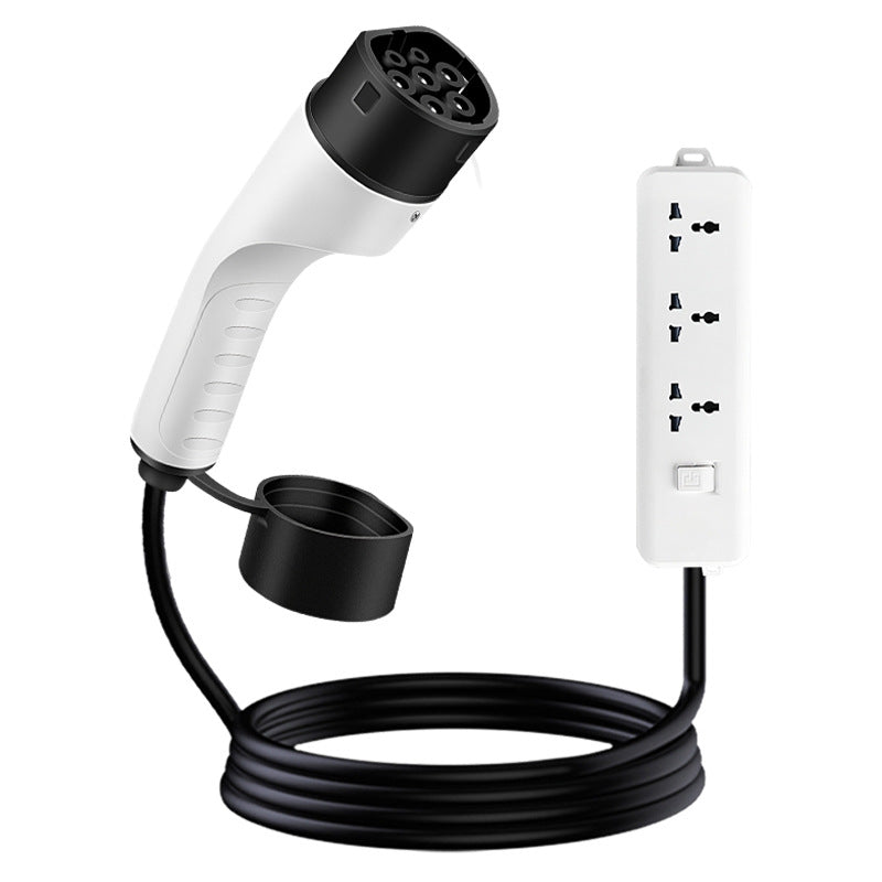 European Standard V2L New Energy Discharge Gun Socket for Electric Vehicles, Universal 220V 16A Ac Adapter
